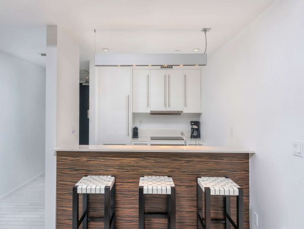 Miami Beach Condo 978835
