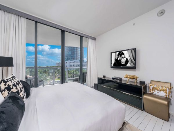 Miami Beach Condo 978835