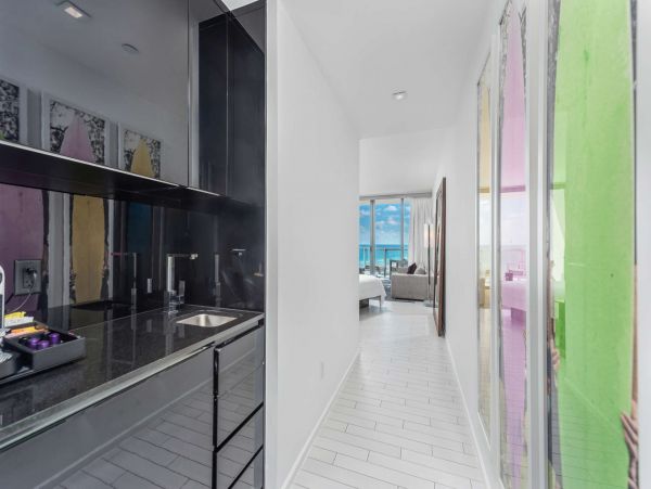 Miami Beach Condo 978847