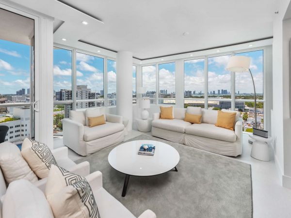 Miami Beach Condo 978859