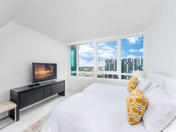 Miami Beach Condo 978859