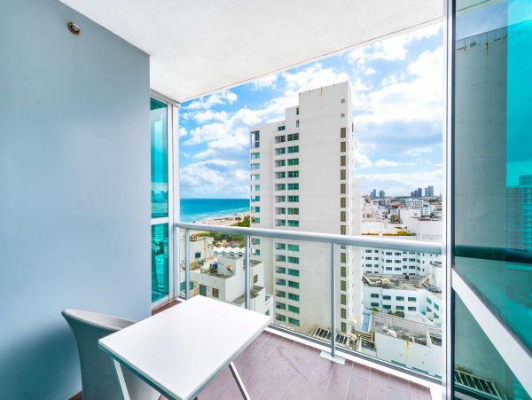 Miami Beach Condo 978859
