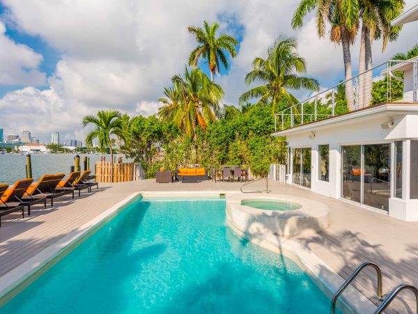 Miami Beach Home 978860