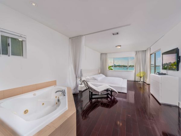 Miami Beach Home 978860
