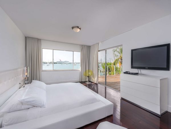 Miami Beach Home 978860