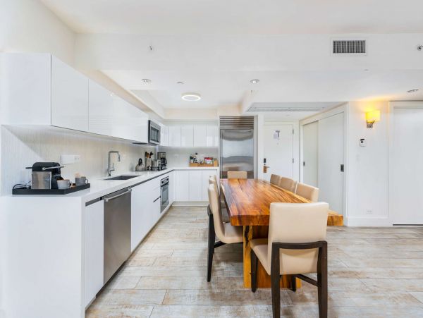 Miami Beach Condo 978863