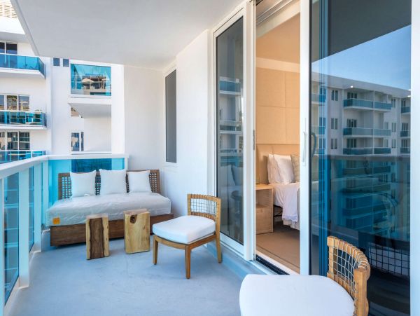 Miami Beach Condo 978863