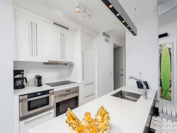 Miami Beach Condo 978864