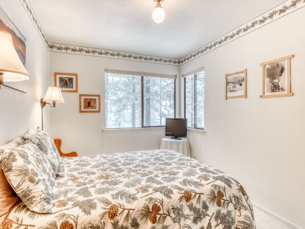 Lake Tahoe North Shore Home 978875