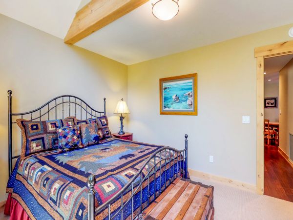 Lake Tahoe North Shore Home 978876