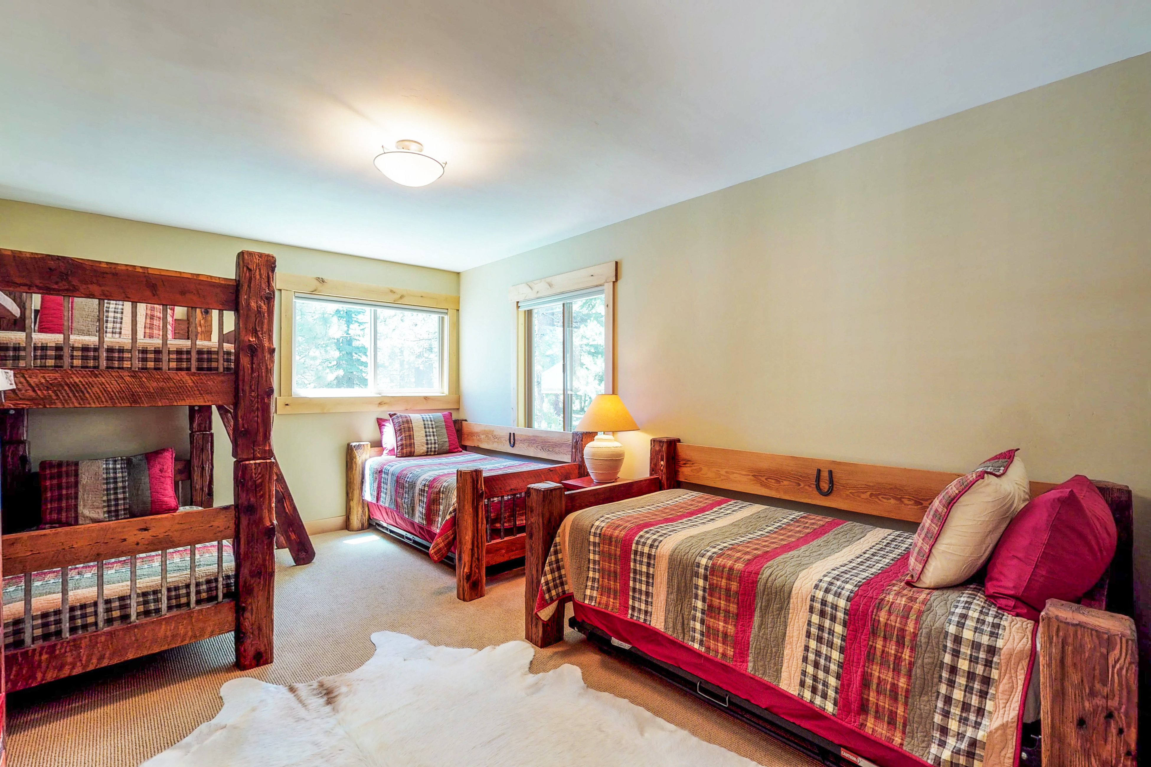 Lake Tahoe North Shore Home 978876