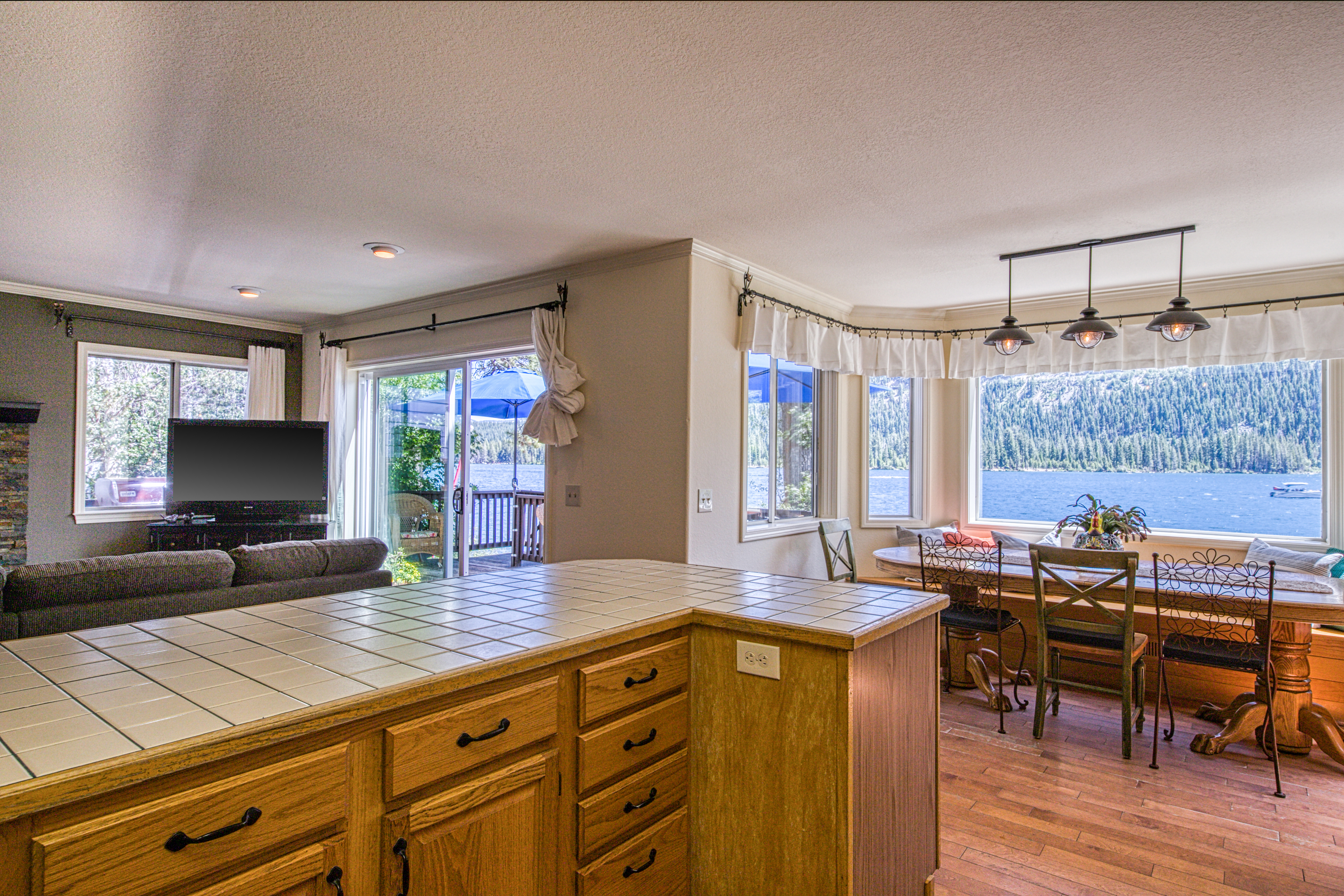 Lake Tahoe North Shore Home 978878