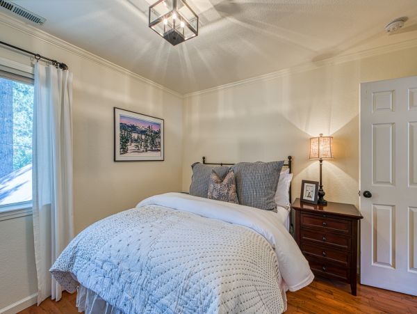 Lake Tahoe North Shore Home 978878