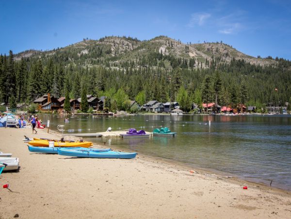 Lake Tahoe North Shore Home 978878