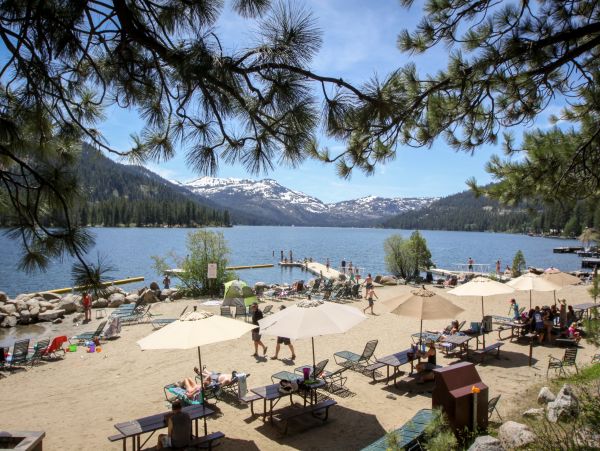 Lake Tahoe North Shore Home 978878