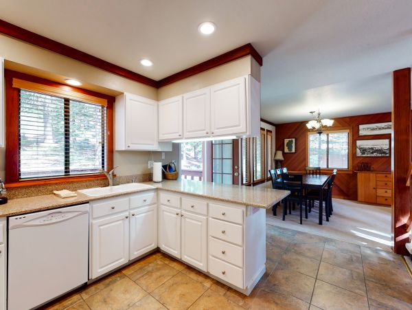 Lake Tahoe North Shore Home 978879