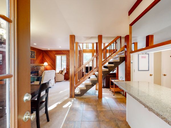 Lake Tahoe North Shore Home 978879