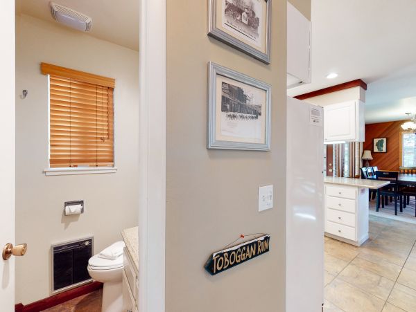 Lake Tahoe North Shore Home 978879