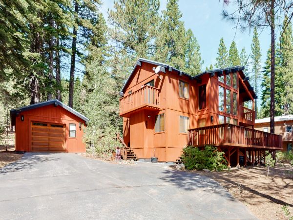 Lake Tahoe North Shore Home 978879