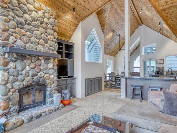 Lake Tahoe North Shore Home 978880