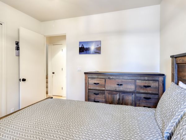 Lake Tahoe North Shore Home 978880