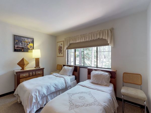 Lake Tahoe North Shore Home 978882