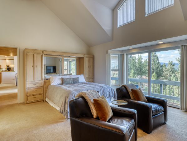 Lake Tahoe North Shore Home 978884