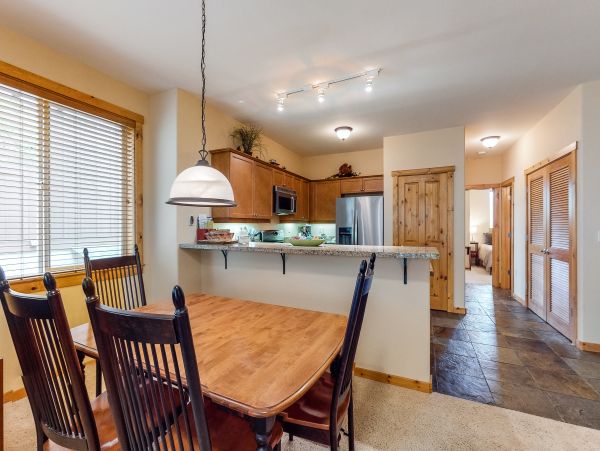 Lake Tahoe North Shore Home 978885