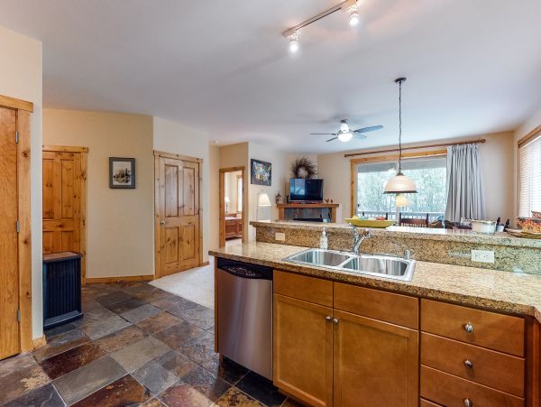 Lake Tahoe North Shore Home 978885