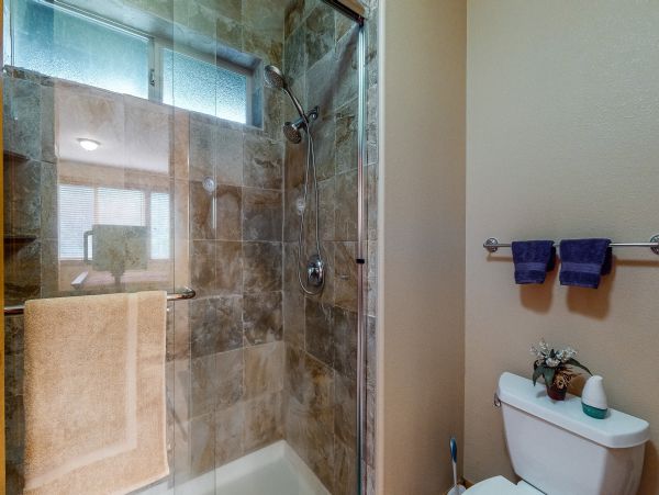 Lake Tahoe North Shore Home 978885
