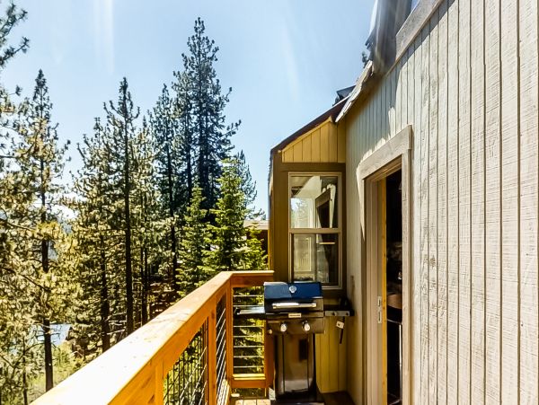 Lake Tahoe North Shore Home 978887