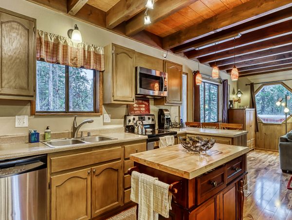 Lake Tahoe North Shore Home 978888