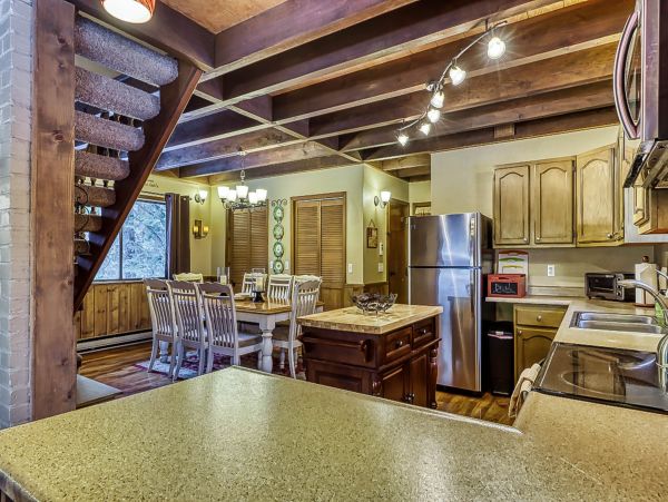 Lake Tahoe North Shore Home 978888
