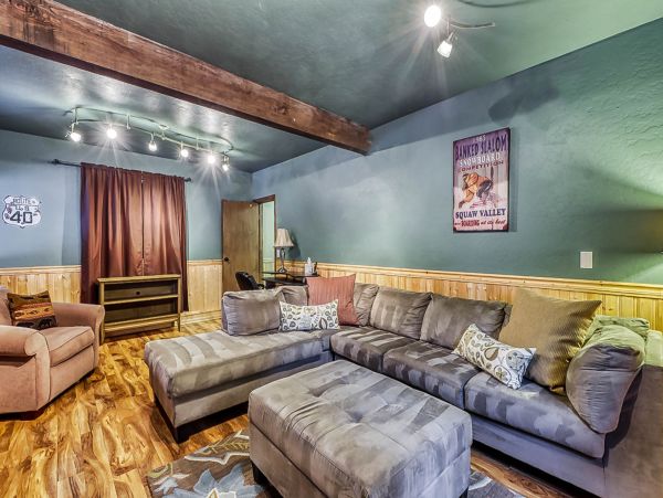 Lake Tahoe North Shore Home 978888