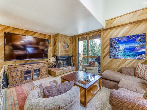 Lake Tahoe North Shore Home 978889