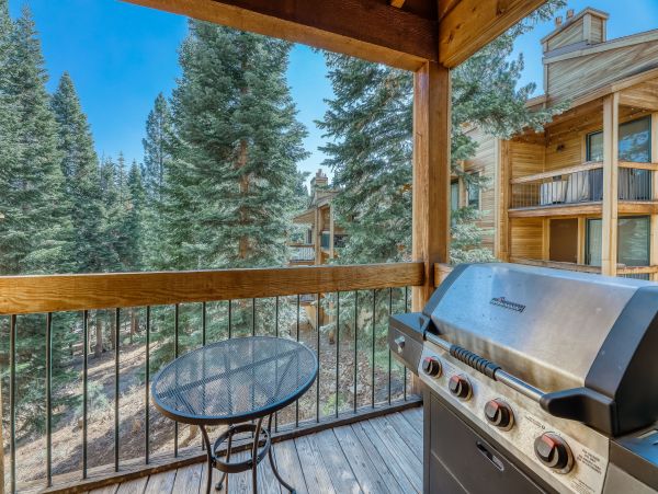 Lake Tahoe North Shore Home 978889