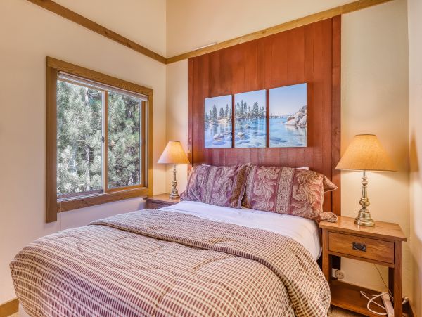 Lake Tahoe North Shore Home 978889