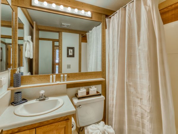 Lake Tahoe North Shore Home 978889