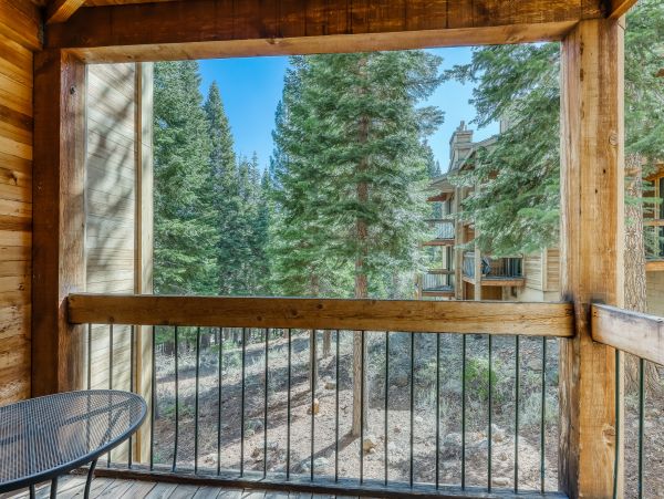 Lake Tahoe North Shore Home 978889