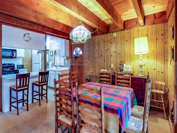 Lake Tahoe North Shore Home 978890
