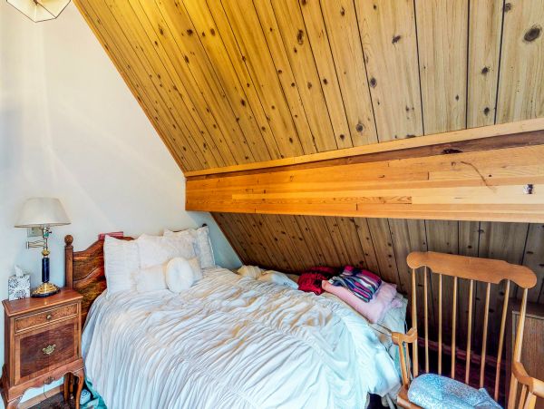 Lake Tahoe North Shore Home 978890