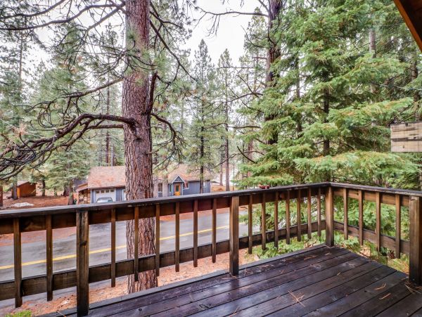 Lake Tahoe North Shore Home 978890