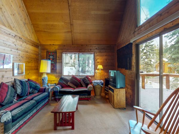 Lake Tahoe North Shore Home 978891