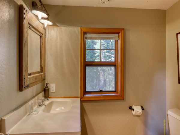 Lake Tahoe North Shore Home 978892