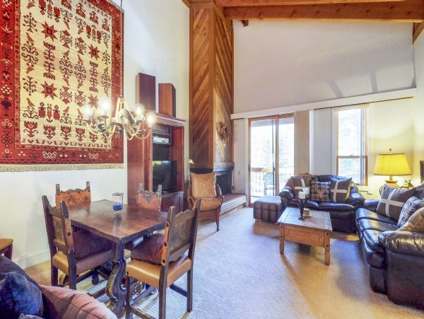 Lake Tahoe North Shore Home 978894