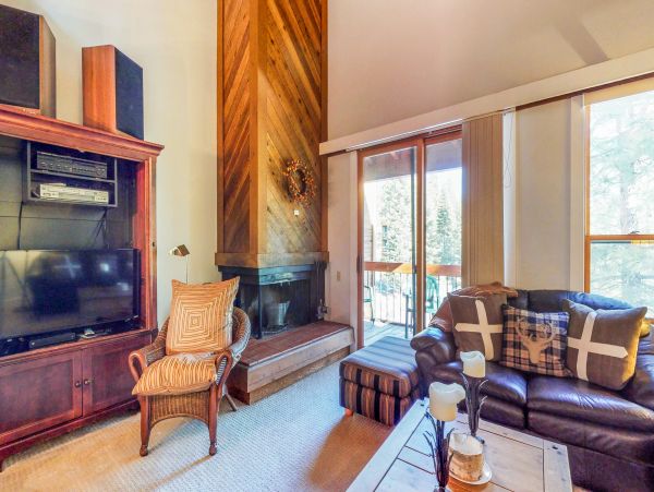 Lake Tahoe North Shore Home 978894