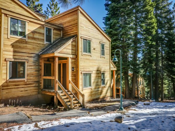 Lake Tahoe North Shore Home 978894