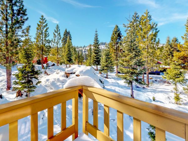 Lake Tahoe North Shore Home 978895