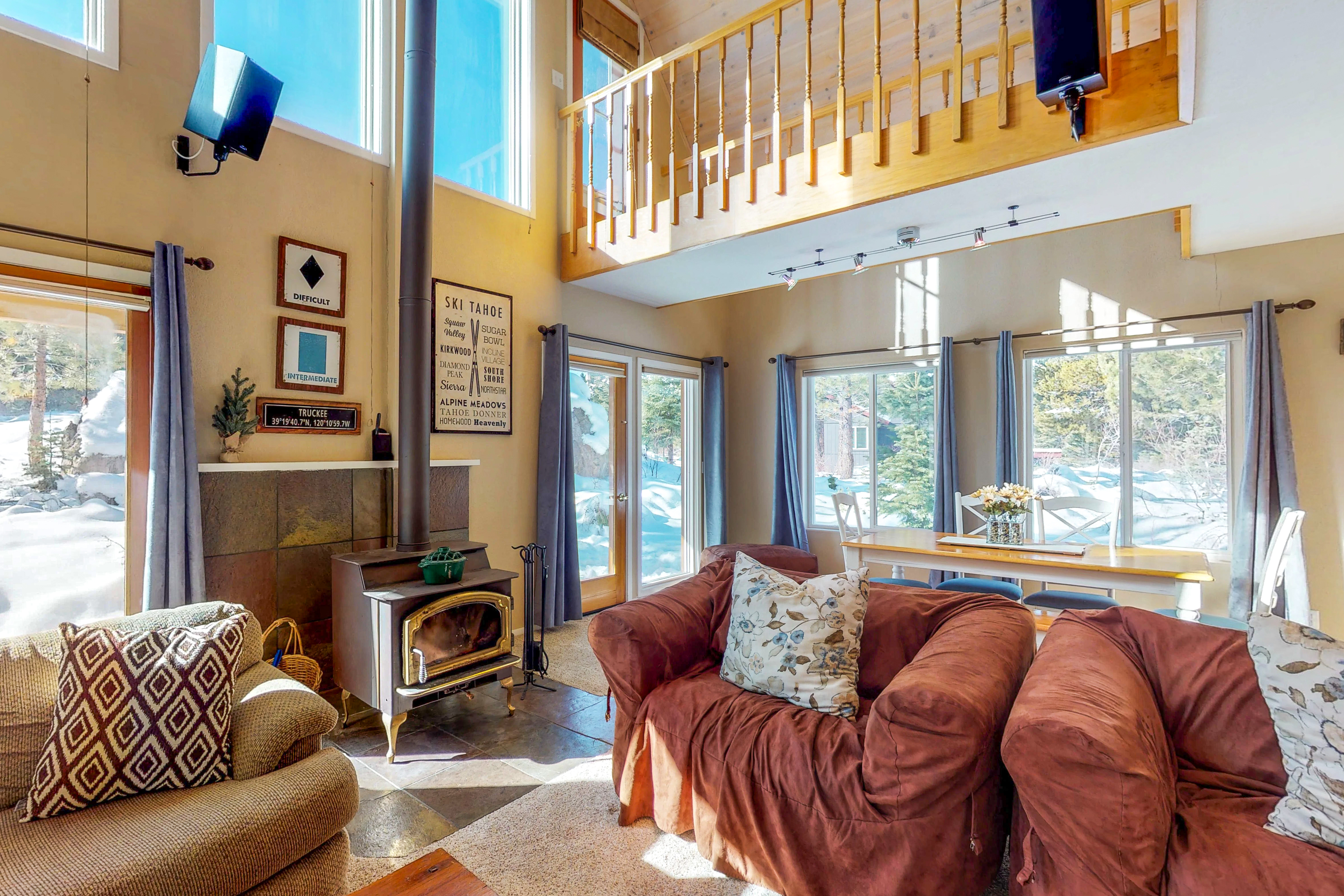 Lake Tahoe North Shore Home 978895