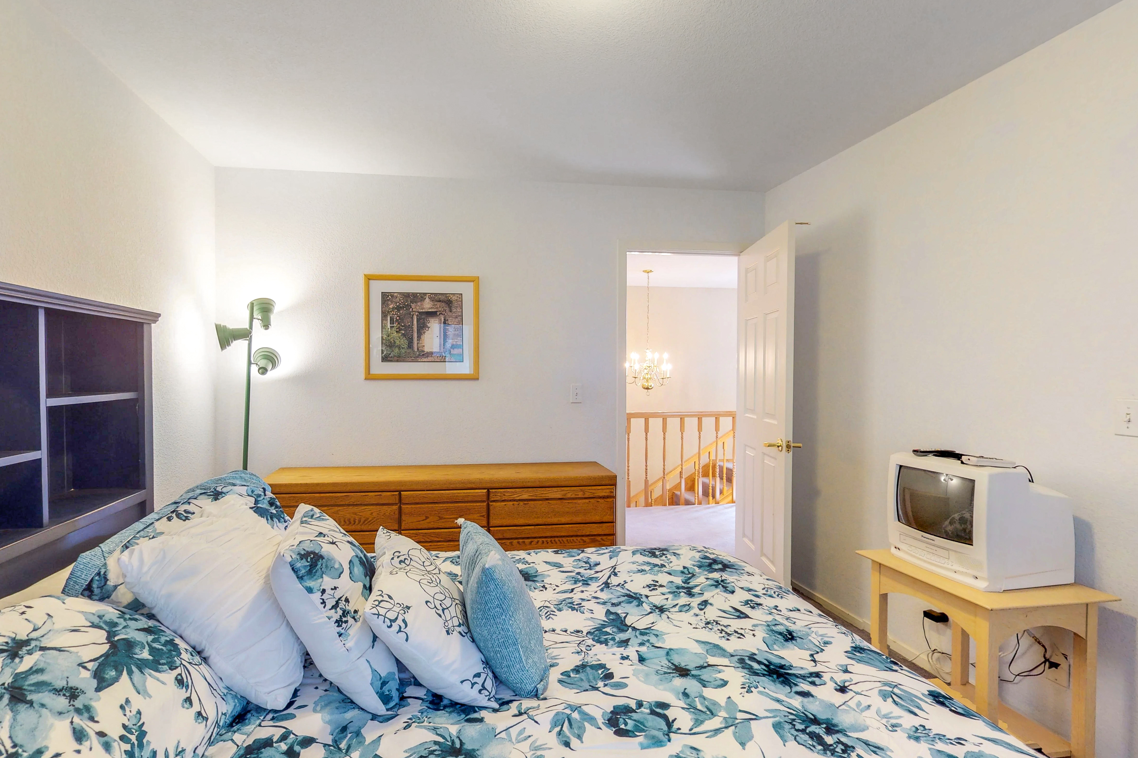 Lake Tahoe North Shore Home 978895
